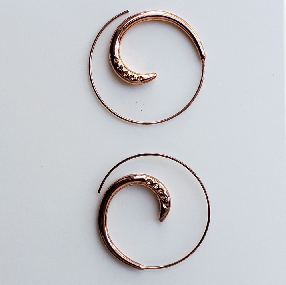 Copper spiral earring